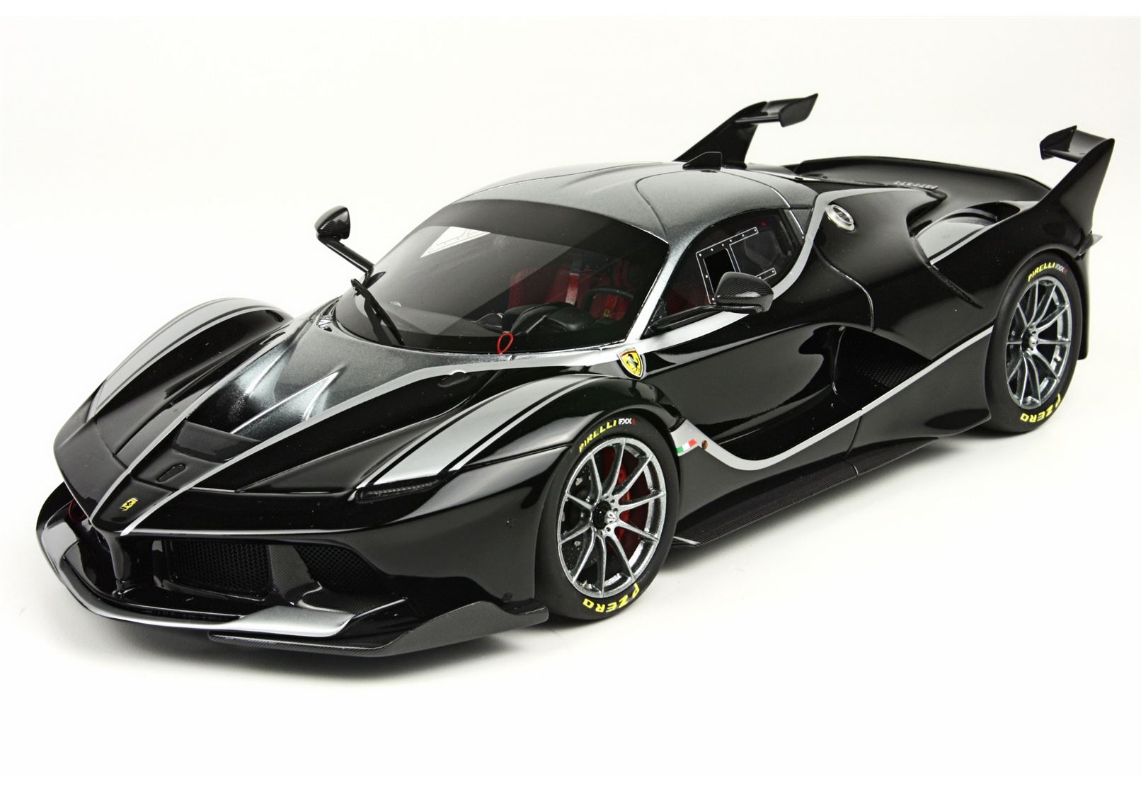 Феррари FXX 1