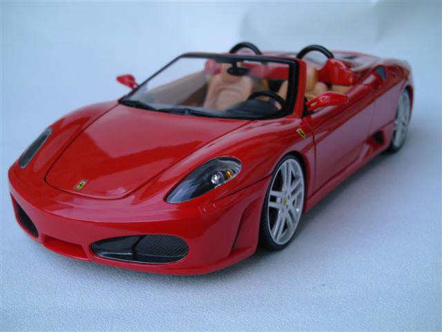 Octobre 2005 : La Ferrari F430 Spider Hot Wheels est sortie !