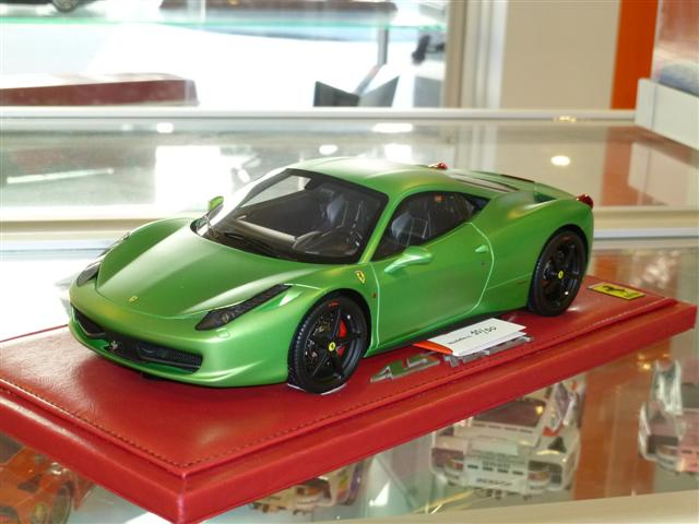 Photos de la Ferrari 458 Italia BBR Vert mat au 1/18 !