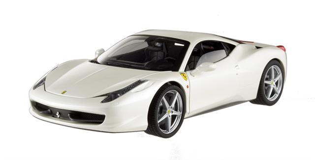 Photos de la Ferrari 458 Italia Pearl White Elite 1/18