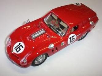 La Ferrari 250 GT Breadvan 24H du Mans 1962 chez Rosso Model