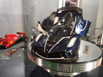 Nuremberg 2019 : BBR : Photo de la Ferrari FXX-K Evo #27 en DieCast de pr-srie au 1/18