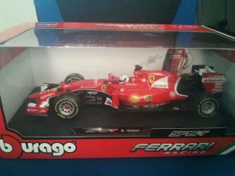 Bburago : Rception de ma Ferrari F1 2015 SF15-T Vettel 1/18