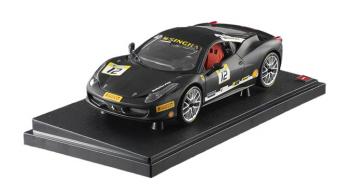 HotWheels : Sortie de la Ferrari 458 Challenge Noire #12 1/18