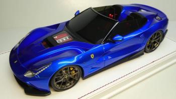 Davis & Giovanni : Retour sur de nouvelles teintes pour la Ferrari F12 TRS au 1/18