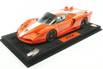 BBR : Nouveaut Septembre 2018 : RACELINEFXX-01B : Dcouvrez la Ferrari FXX Rosso Corsa - Socle Noire au 1/18