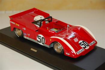 Vintage : Photos de la Ferrari 712 Can Am Profil24 au 1/18