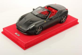 MR Models : Nouveaut Avril 2015 : Ferrari California T noir mat / Int. rouge Socle rouge 1/18