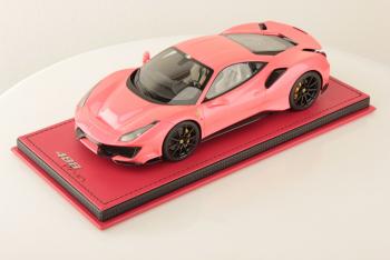 MR Models : FE025SE3 : Nouveaut Nov. 2019 : Photos de la Ferrari 488 Pista Rose mtallis au 1/18