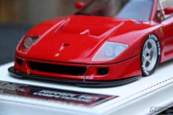 Davis & Giovanni : Nouvelles photos de la Ferrari F40 LM Rosso Corsa au 1/18