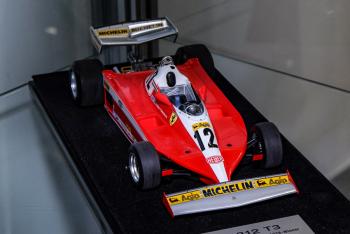 Nuremberg 2019 : Looksmart : Photo de la Ferrari 312 T3 1978 N12 de Gilles Villeneuve au 1/18