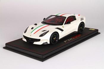BBR : Nouveaut Dec. 2017 : Sortie de la Ferrari F12 tdf Blanche  bande italienne Ref P18121IW 1/18