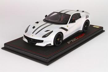 BBR : Nouveaut Dec. 2017 : Sortie de la Ferrari F12 tdf Blanche Ref P18121SW1 1/18