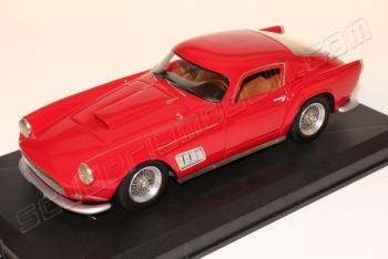 Berlinetta : Photos de la Ferrari 250 GT TDF rouge 1/18