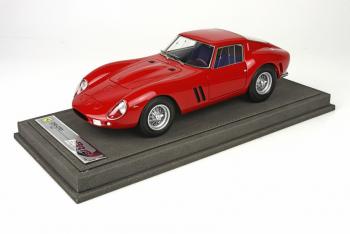 BBR : A venir : Ferrari 250 GTO 1962 Prsentation Presse Sans bande italienne 1/18