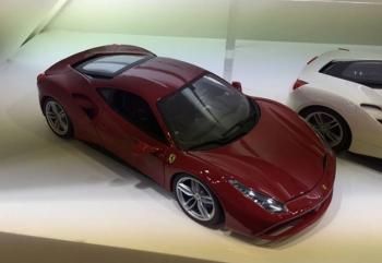 Bburago Race & Play: Nouveauts 2016 : Premire photo de la Ferrari 488 GTB Rosso Corsa 1/18