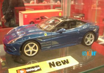 Nuremberg 2015 : Burago : Premires photos d'une California T 1/18 !