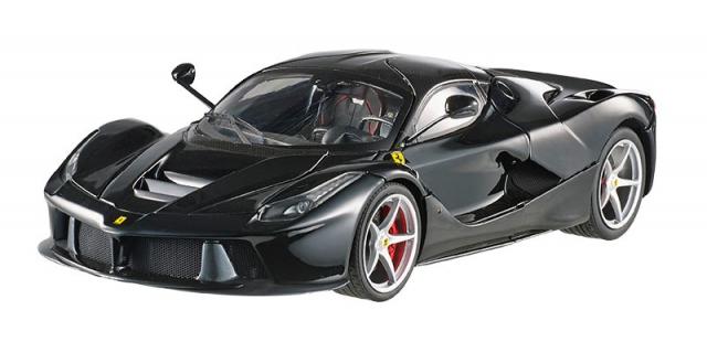 Elite : Nouveaut Nov 2014 : Photos officielles de la Ferrari LaFerrari Noir / Toit carbone 1/18