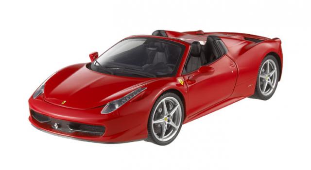 Photos officielles de la Ferrari 458 Spider Elite 1/18