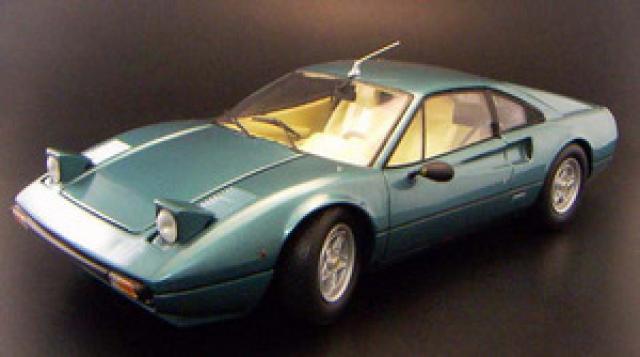 Kyosho annonce une 308GTB Salon de Paris 1975 !!!