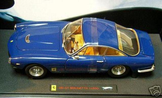 Photos des 250 GT Lusso Elite 1/18 : bleue et rouge