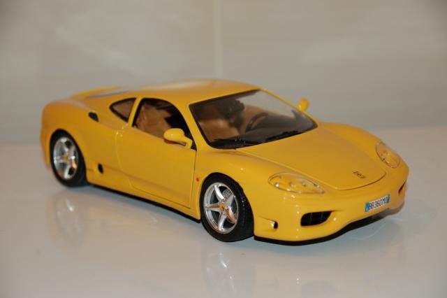 Vintage : La Ferrari 360 Modena jaune Burago 1/18