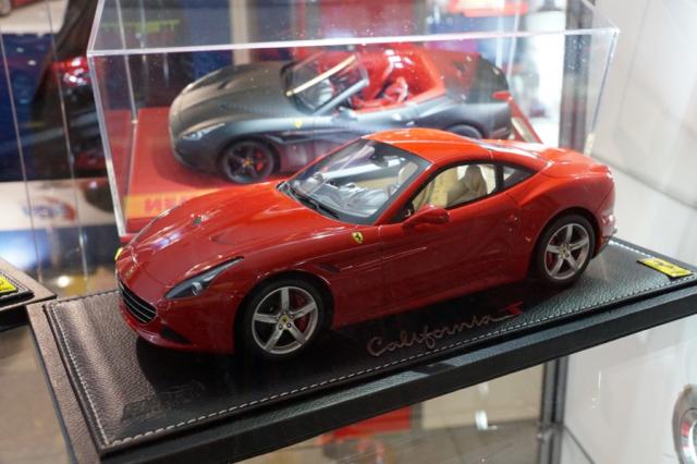 Nuremberg 2015  : BBR : Plusieurs Ferrari California T 1/18 sur le stand