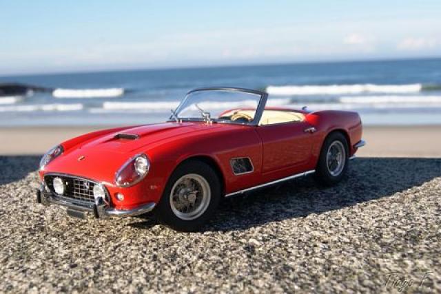 Ferrari 250 GT California CMC au 1/18 : Les photos