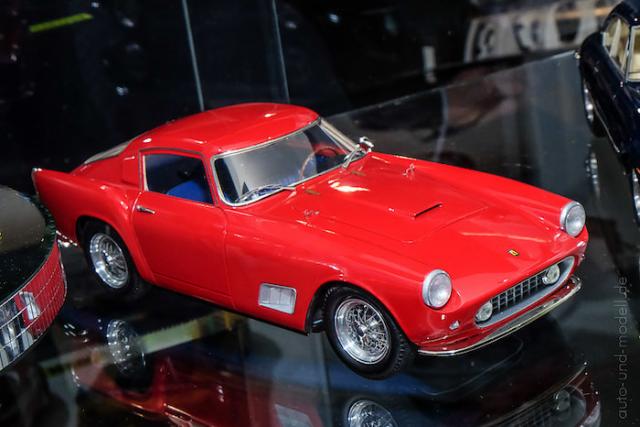 Nuremberg 2015 : BBR : Photo de la future Ferrari 250 GT Tour de France 1/18