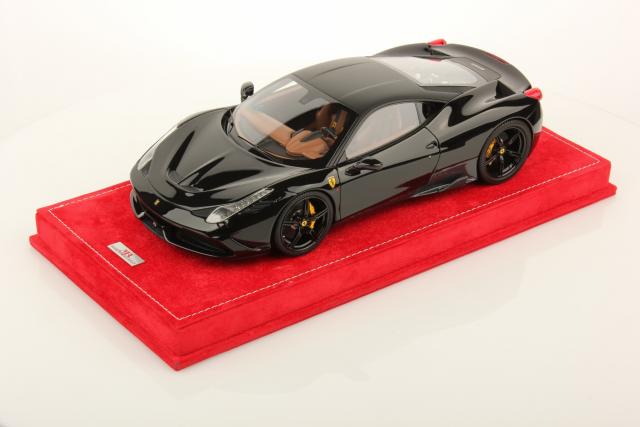MR Models : Nouveaut juillet 2015 : Ferrari 458 Speciale Noire 1/18