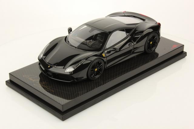 MR Models : Nouveaut Mars 2016 : Ferrari 488 GTB Full Black 1/18