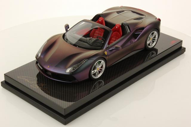 MR Models : Nouveaut Fvrier 2016 : Ferrari 488 Spider "Chameleon Paint" mat 1/18