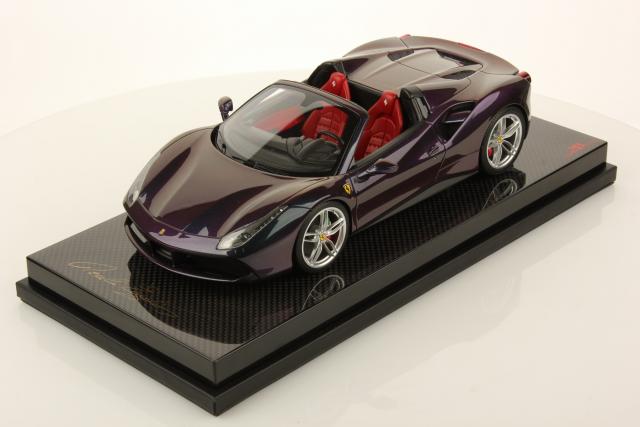 MR Models : Nouveaut Fvrier 2016 : Ferrari 488 Spider "Chameleon Paint" 1/18