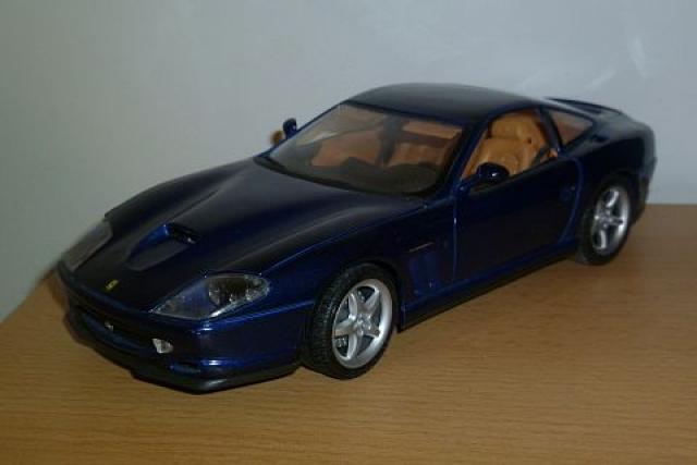 Vintage : Ferrari 550 Maranello Maisto bleue 1/18