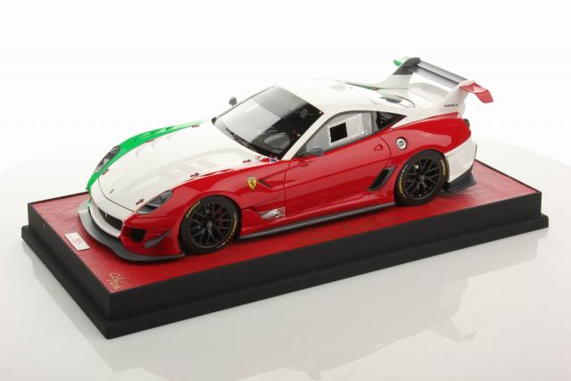 MR Models : Ferrari 599 XX EVO Italy Configuration 1/18