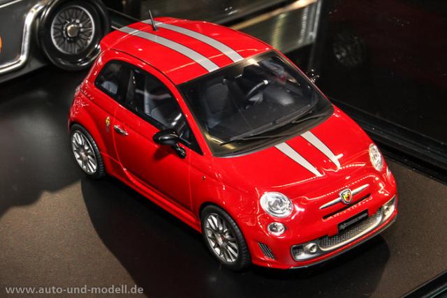 Nuremberg 2014 : BBR prsente sa Abarth 695 Tributo Ferrari 1/18