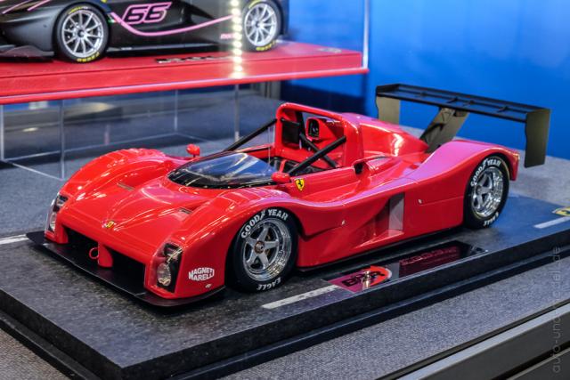 Nuremberg 2018 : BBR : Photo de la Ferrari 333SP Rouge au 1/18