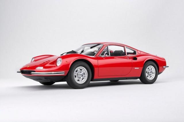 Kyosho : A venir : Dino 246 GT Resin Collection Rouge 1/18