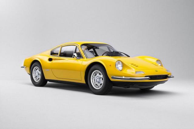 Kyosho : A venir : Dino 246 GT Resin Collection Jaune 1/18