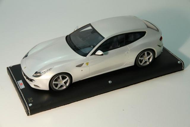 MR Models : Retour sur la Ferrari FF Grigio Abu Dhabi 1/18