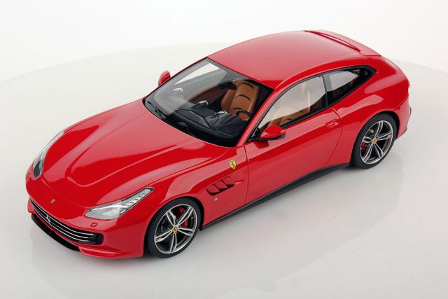 MR Models : Nouveaut Septembre 2016 : Ferrari GTC4 Lusso Rosso Corsa 1/18