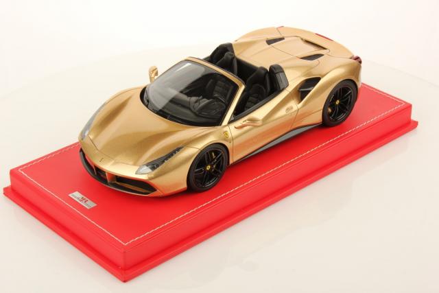 MR Models : Nouveaut Mai 2016 : Ferrari 488 Spider Or au 1/18