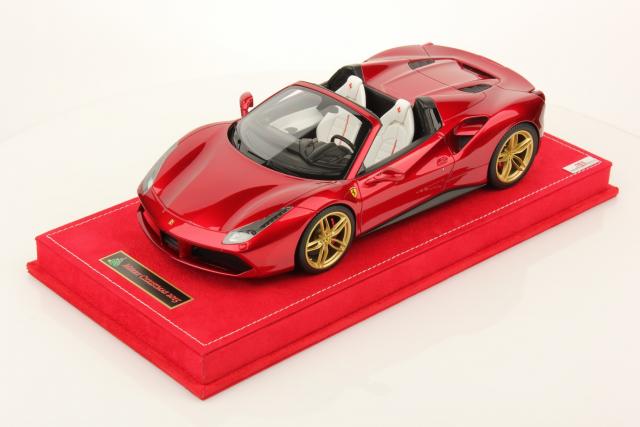 MR Models : Nouveaut Dcembre 2015 : Ferrari 488 Spider "Christmas Edition 2015" 1/18