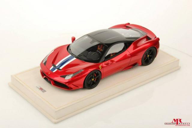MR Models : Nouveaut : Ferrari 458 Speciale Rosso Fuoco / Toir noir 1/18