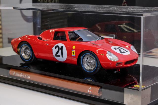 Nuremberg 2017 : Amalgam : Photos de la Ferrari 250 LM 24H du Mans 1965 1/18
