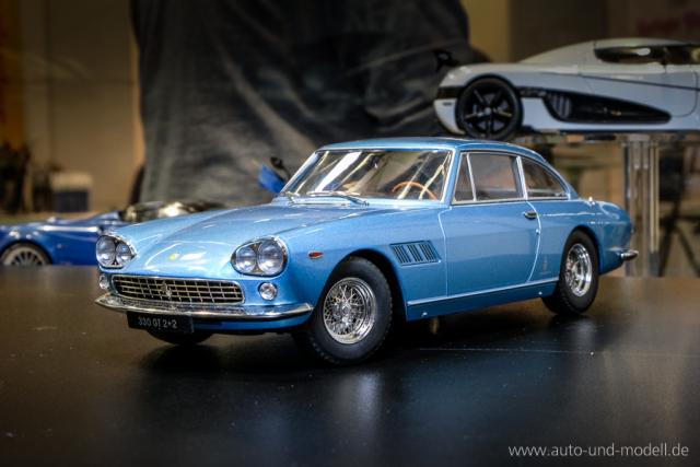 Nuremberg 2020 : KK Scale Models : De meilleures photos de la Ferrari 330 GT 2+2 Srie 2 au 1/18