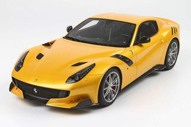 BBR : Preview 2016 : Premires photos de la Ferrari F12 tdf au 1/18