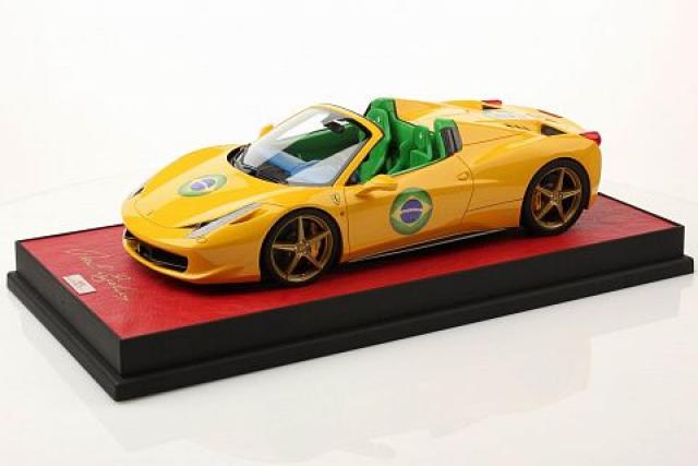 Flag Collection MR Models : Ferrari 458 Spider Brésil 1/18