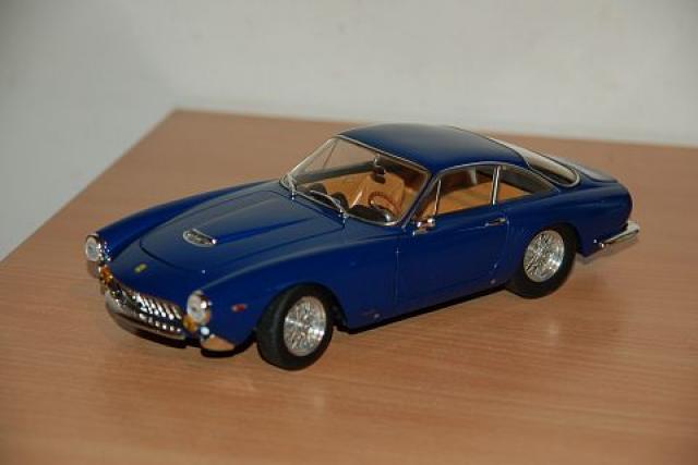 Rtroviseur : Ferrari 250 GT Lusso Bleue Elite 1/18