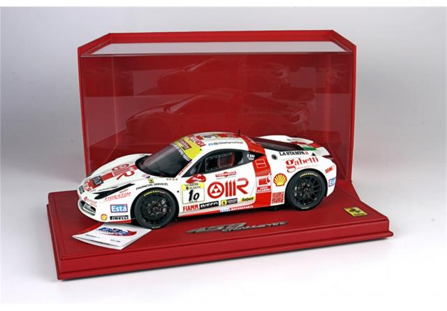 BBR : Ferrari 458 Challenge #10 Monza 2012 Socle Cuir Rouge 1/18